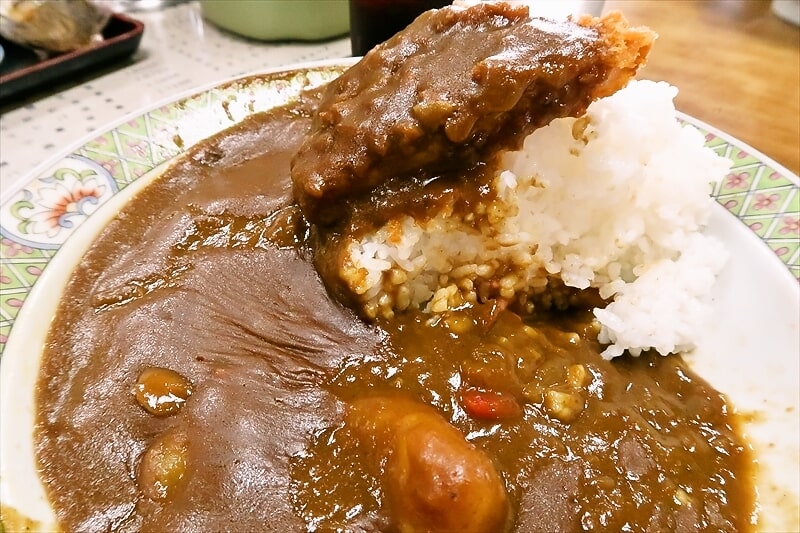 伊勢崎市デカ盛りの店『赤城食堂』カツカレー大盛り10