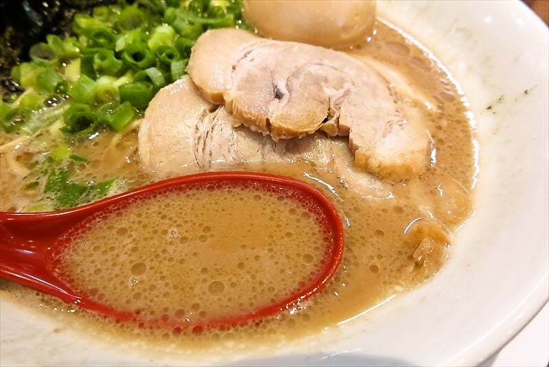 2025年『九州釜炊きとんこつ ばってんラーメン町田店』ばってん盛りラーメン8