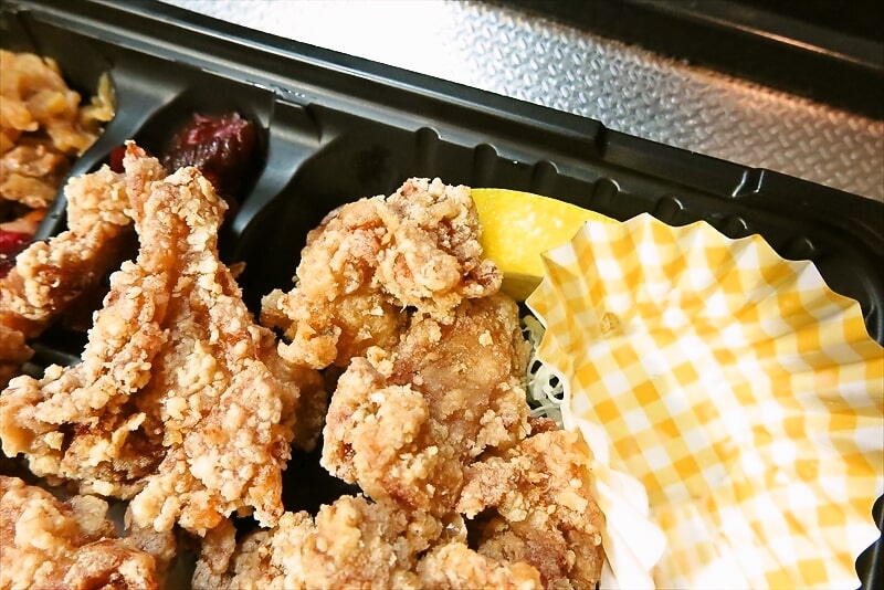 相模原市淵野辺『こがねちゃん弁当』唐揚げ弁当特盛り7