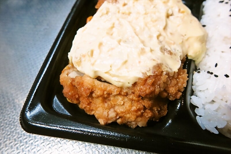 2025年『ローソン』たっぷりタルタルのチキン南蛮弁当11