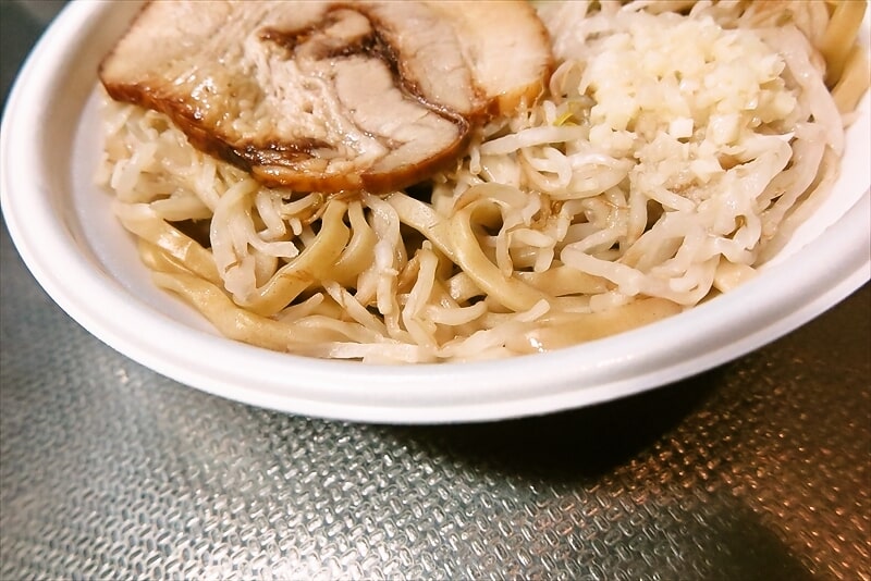 2025年『ローソン』ニンニク入れてます 満腹濃厚豚ラーメン9