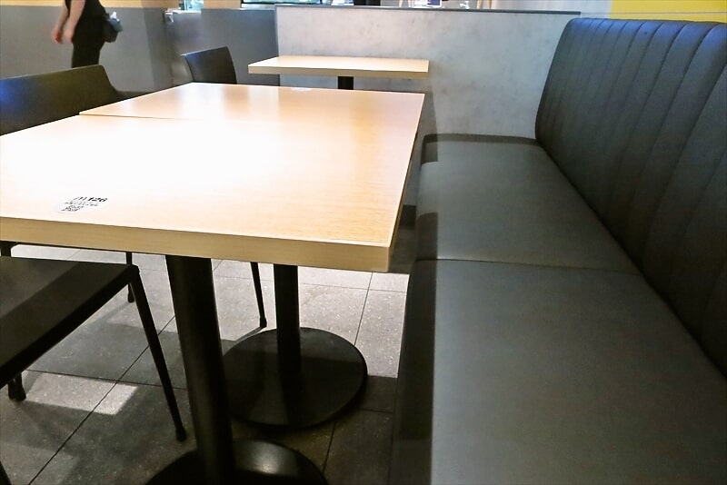 2025年『マクドナルド 淵野辺駅前店』店内写真1