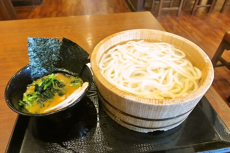 2025年『丸亀製麺 相模原中央店』濃厚醤油とんこつ家系つけ汁大盛り1