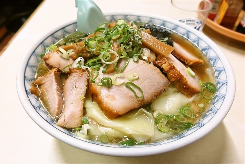 相模原市『中華料理 大勝軒』チャーシューワンタンメン大盛り3