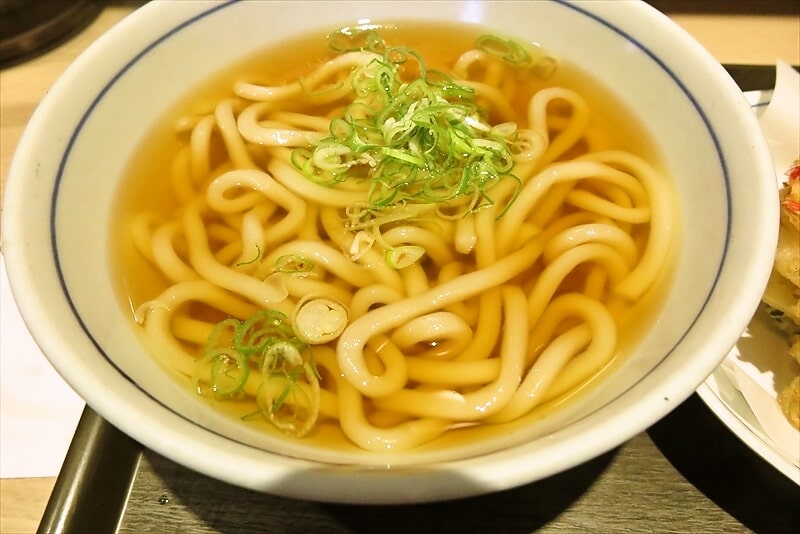 2025年東京都町田市『ウエスト町田店』紅生姜のかき揚げうどん2