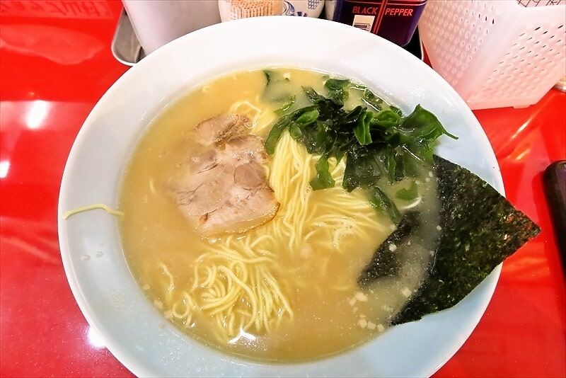 町田市『ラーメンショップ山村』ラーメン2
