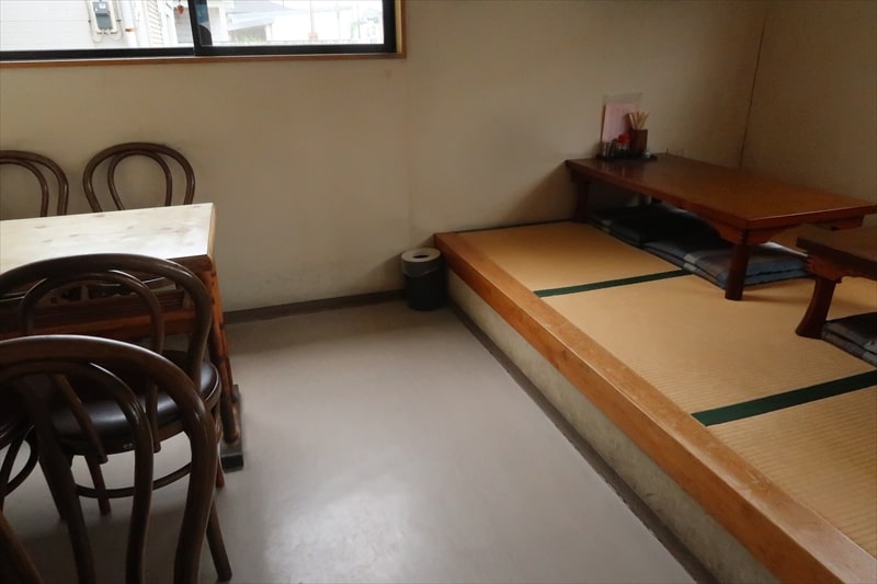 栃木県小山市『やきそば エンゼル』店内写真2