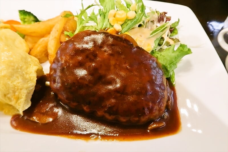 本厚木駅『カフェ＆レストラン BON（ボン）』オムライス＆ハンバーグ8