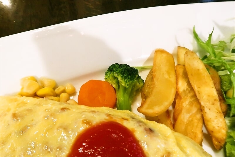 本厚木駅『カフェ＆レストラン BON（ボン）』オムライス＆ハンバーグ11