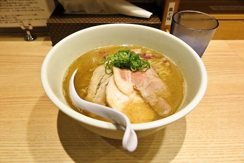 相模大野『中華そば はぎや』焼きあご中華そば（塩）1