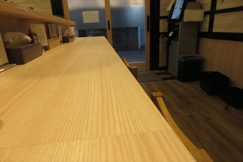 相模大野『中華そば はぎや』店内写真