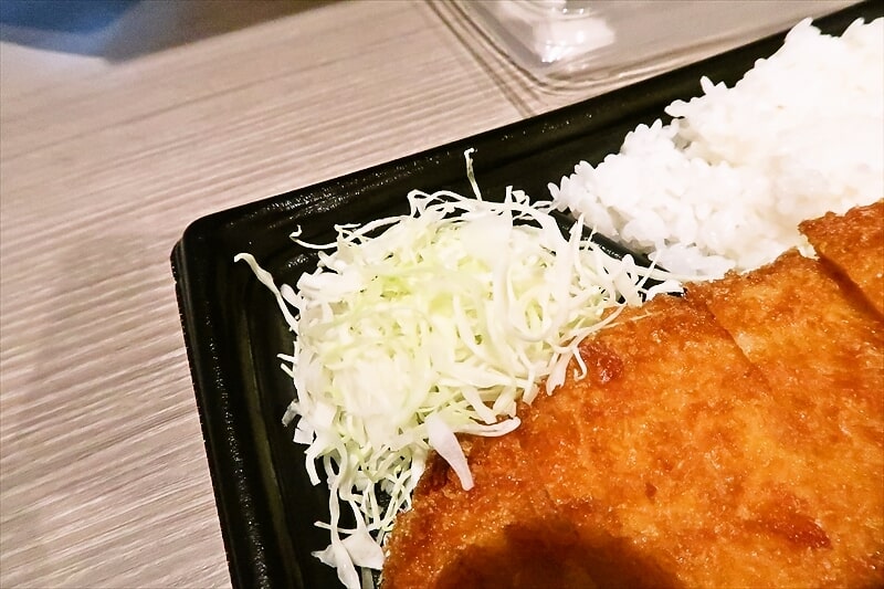 2025年『ローソン』ごはん大盛り！チキンカツ弁当6