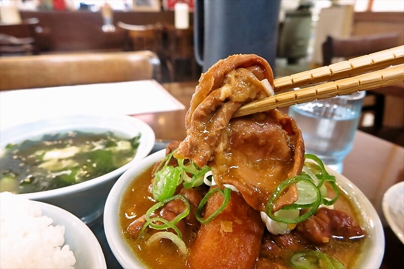 町田市『もつ煮の店マボロシ』もつ煮定食ごはん大盛り8