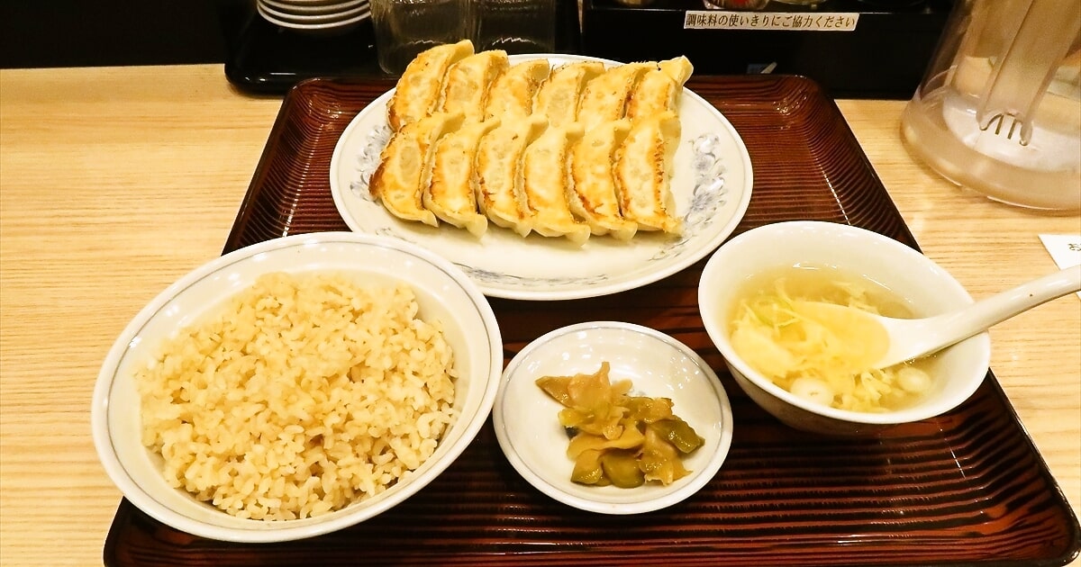 『ぎょうざの満洲 伊勢崎駅前店』ダブル餃子定食サムネイル