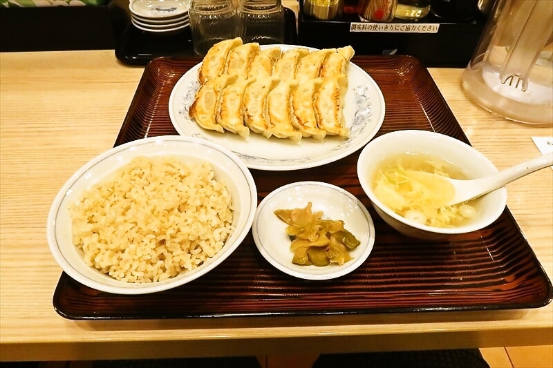 『ぎょうざの満洲 伊勢崎駅前店』ダブル餃子定食1