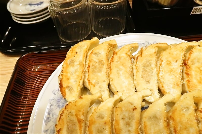 『ぎょうざの満洲 伊勢崎駅前店』ダブル餃子定食6