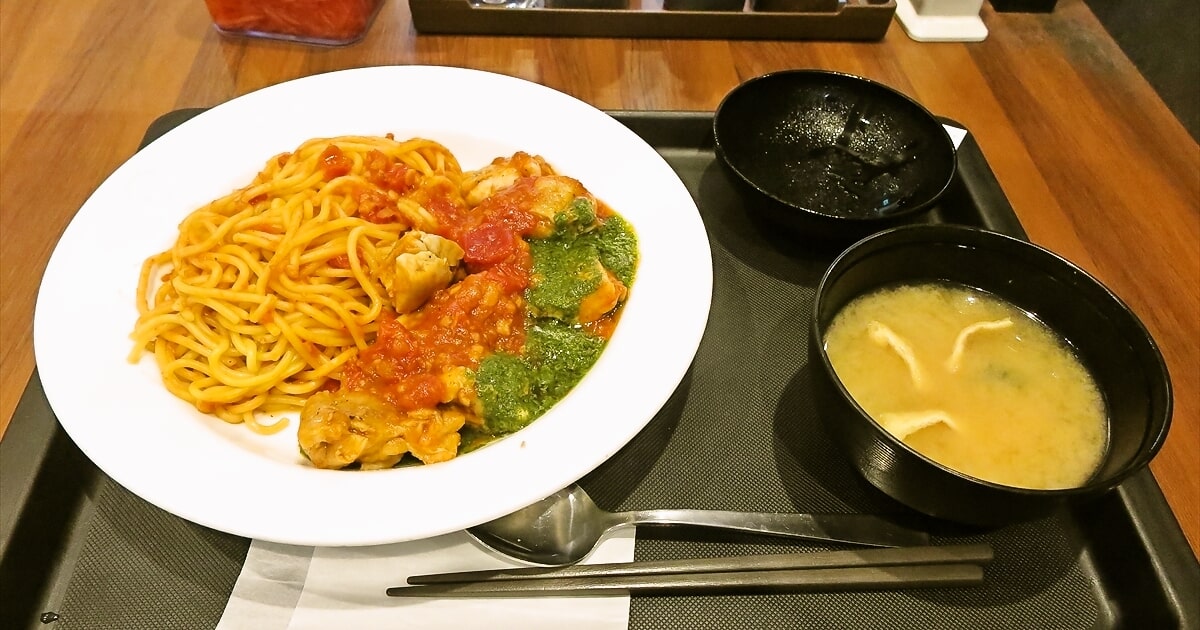 『松屋 小田急相模原西口店』うまトマバジルチキンプレートサムネイル