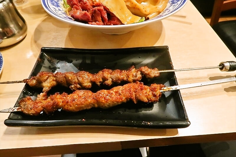 西川口駅『蘭州拉麺 蘭少爺』ラム肉の串焼き
