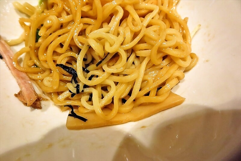 町田駅『油そば専門店 ずずず 町田店』油そば並10