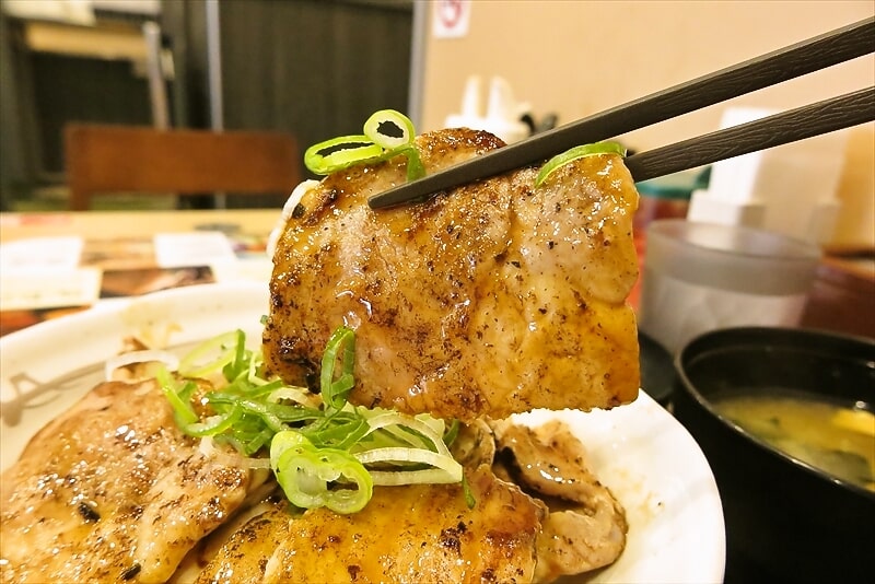 『松屋』ローストカルビの炙り十勝豚丼11