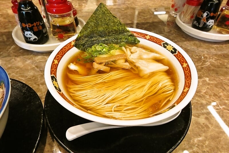 橋本『麺や食堂 相模原店』ワンタンメン1