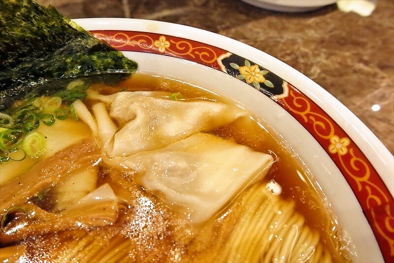 橋本『麺や食堂 相模原店』ワンタンメン3