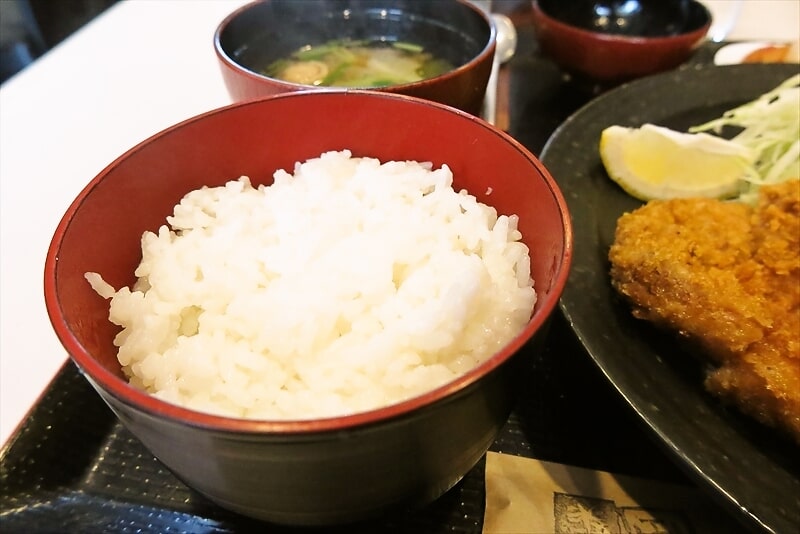 小田急相模原『揚げもの とんかつ美田』ロースかつ定食3