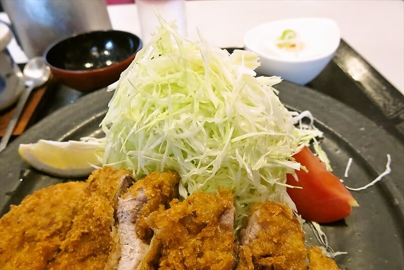 小田急相模原『揚げもの とんかつ美田』ロースかつ定食6