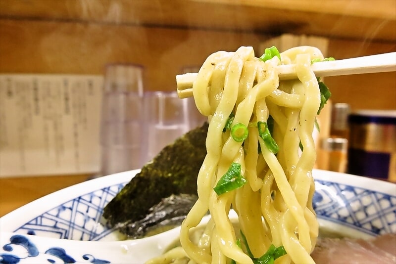 町田市町田駅『煮干中華そば すず松』ラーメン9