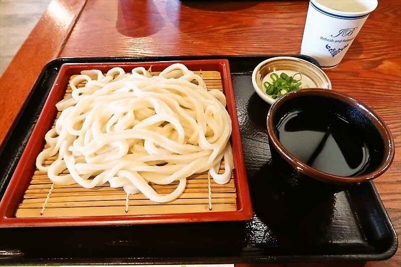 長野県岡谷市『信州うどん じん兵衛』ざるうどん1