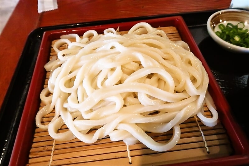 長野県岡谷市『信州うどん じん兵衛』ざるうどん3