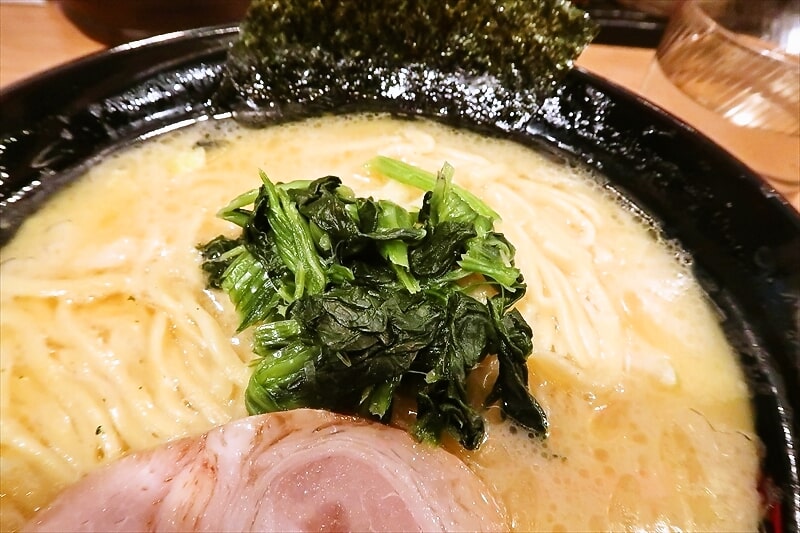 『横浜家系ラーメン 町田商店 山際店』塩ラーメン大盛り1