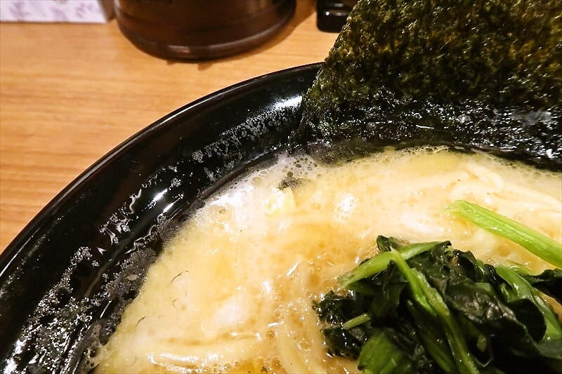 『横浜家系ラーメン 町田商店 山際店』塩ラーメン大盛り4