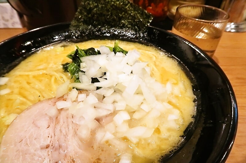 『横浜家系ラーメン 町田商店 山際店』塩ラーメン大盛り7