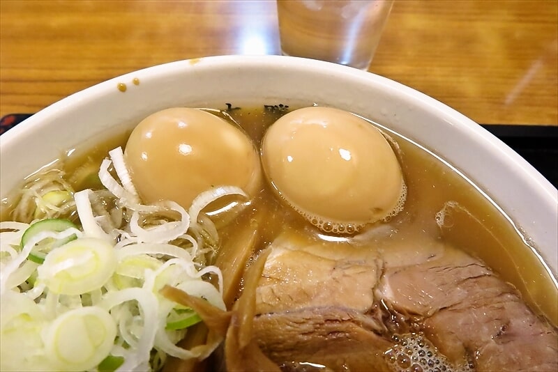 相模原市『淵野辺 大勝軒』ラーメン大盛り味玉2個3
