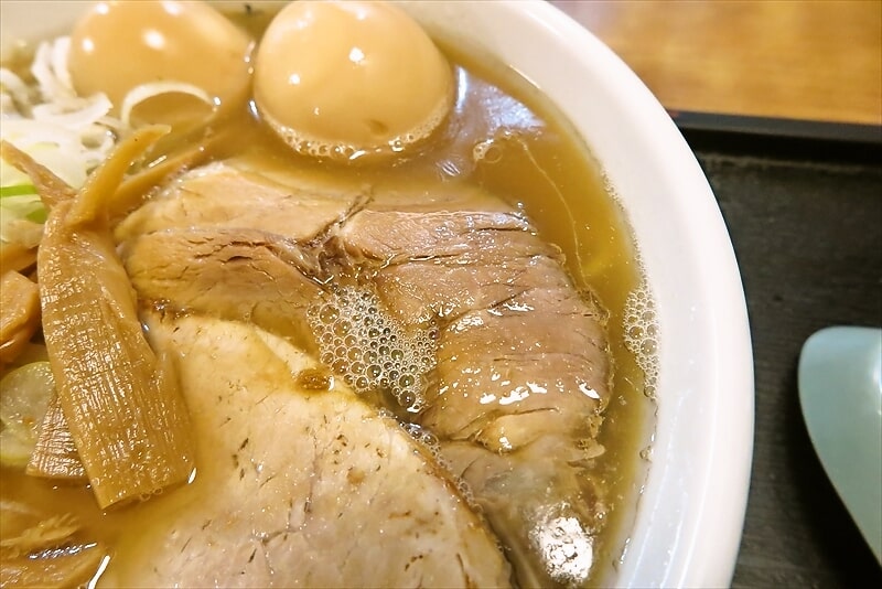 相模原市『淵野辺 大勝軒』ラーメン大盛り味玉2個5