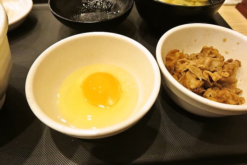 モーニング『松屋』Wで選べる玉子かけごはん生卵（ミニ牛皿）6