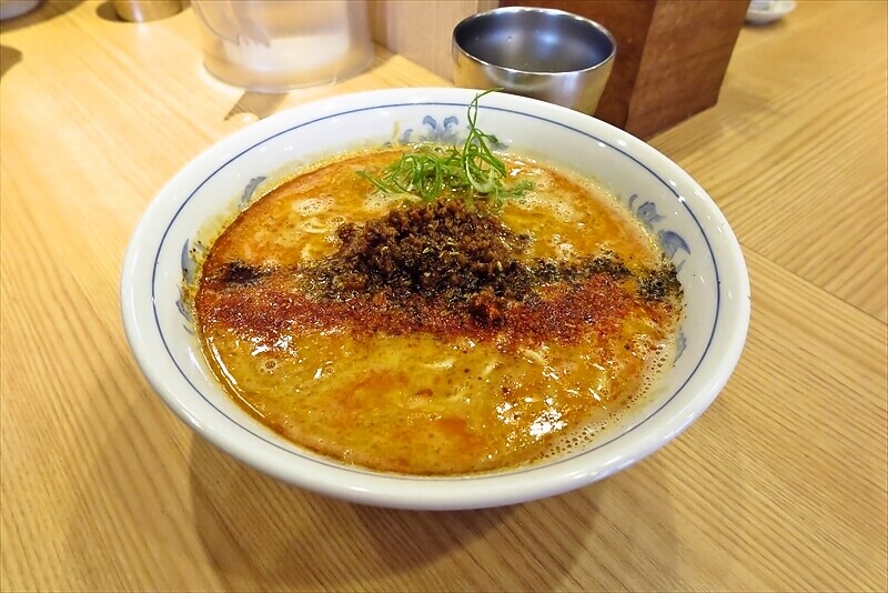 相模原市『中村麺三郎商店』担々麺1