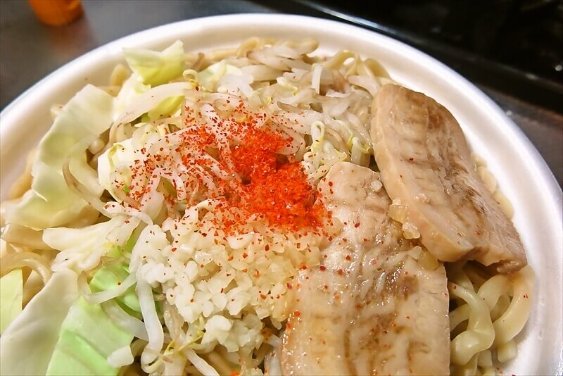 2026年『ファミリーマート』ラーメン荘 歴史を刻め 監修 豚ラーメン14