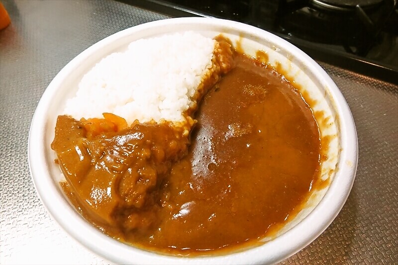 『ファミリーマート』なぜか45%増量作戦 30種類以上のスパイスが決め手のこだわりカレー9