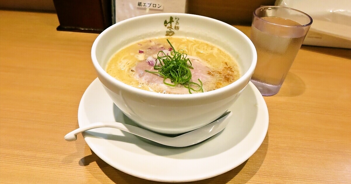 『らぁ麺はやし田 町田店』鶏白湯ラーメンサムネイル