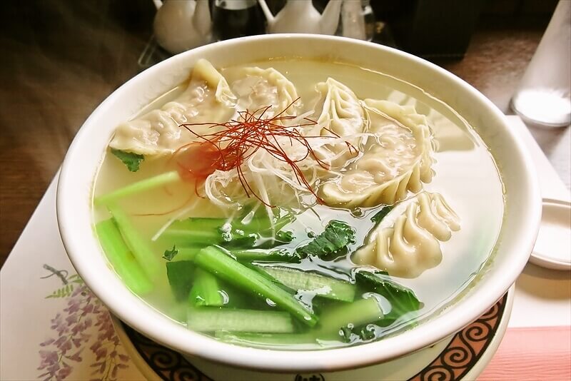 相模原市『中国料理 御食事処 道』肉爆ジャンボ餃子塩ラーメン2