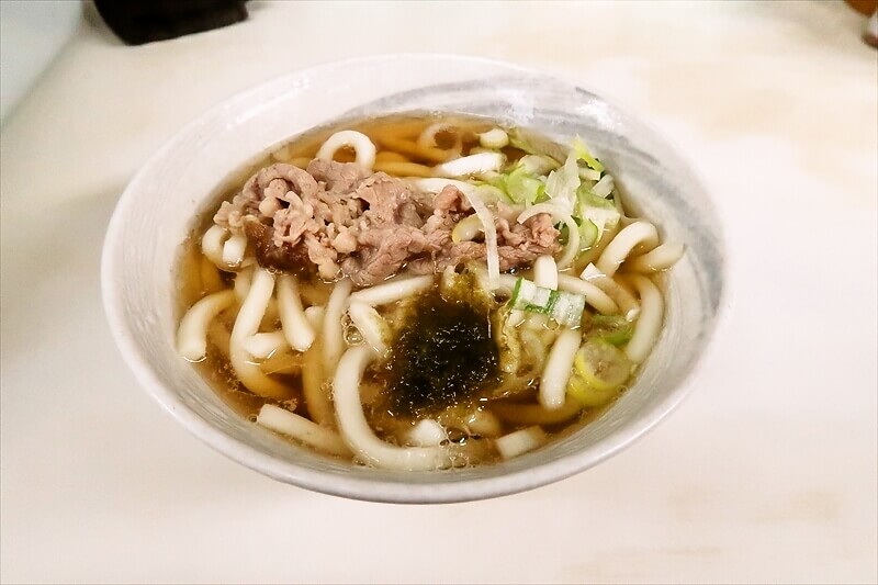 大阪通天閣『三吉うどん』肉うどん1