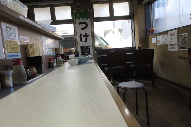 厚木市長谷『ラーメンスズキ』店内写真1