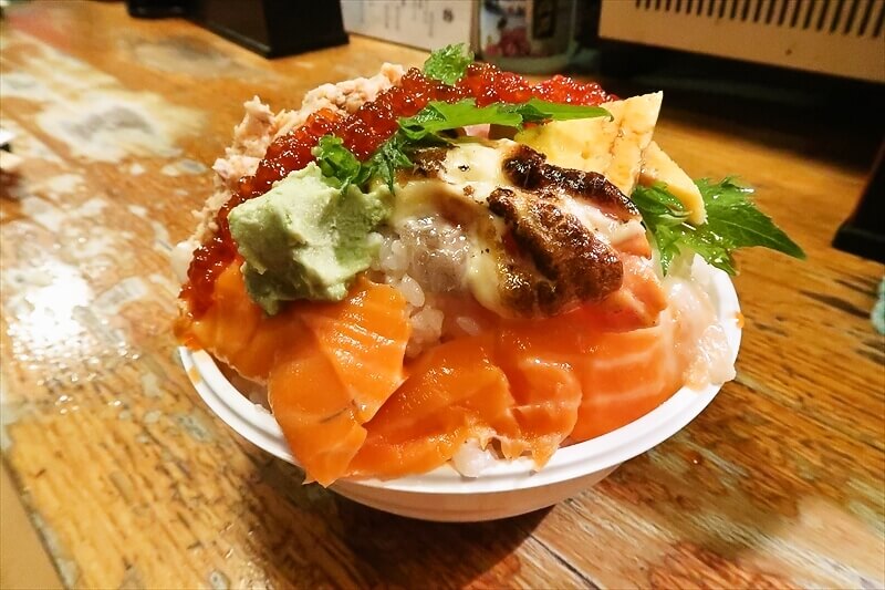 2026年淵野辺『遊喜や』親子丼（サーモン・イクラ）4