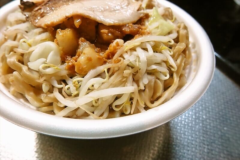 創業祭『セブンイレブン』50%以上感謝盛り 中華蕎麦とみ田監修デカ豚ラーメン アブラ増し13