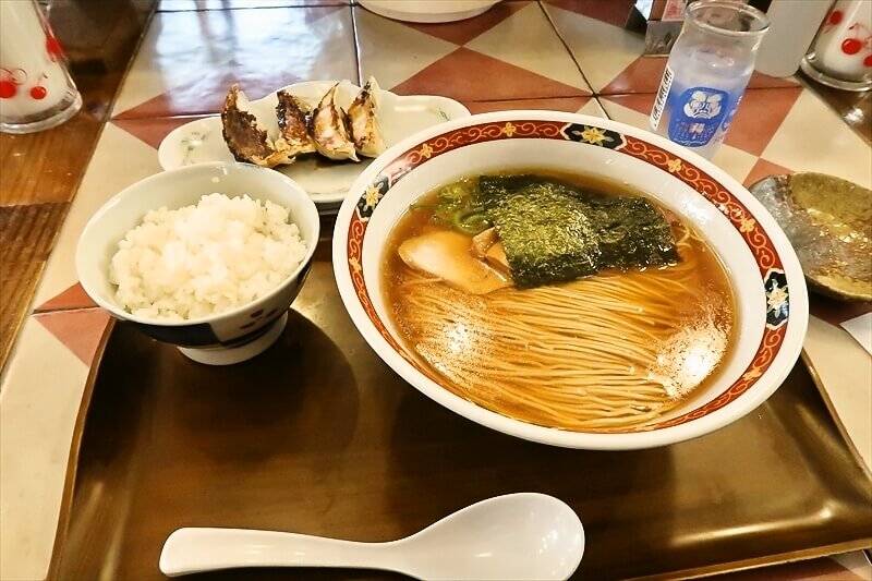 『中華そば 麺や食堂 厚木本店』醤油ラーメン餃子セット1