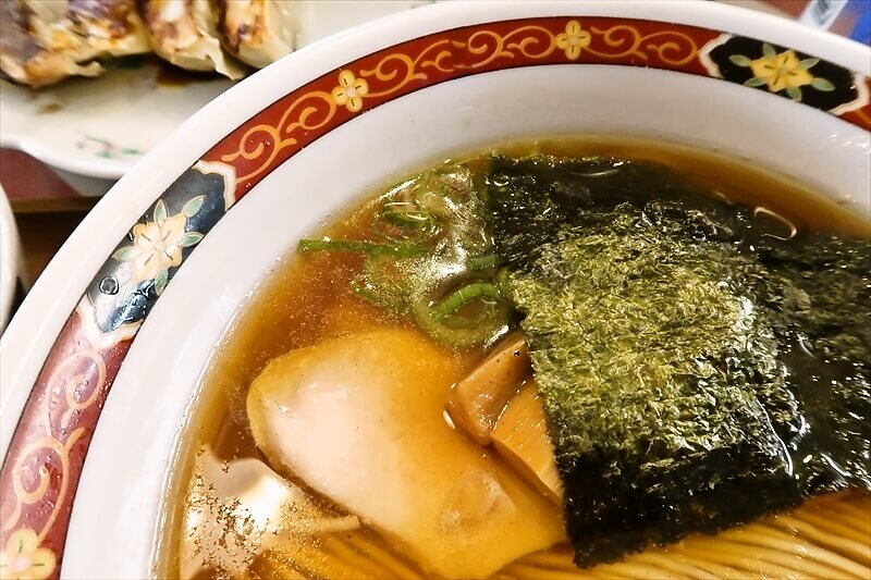 『中華そば 麺や食堂 厚木本店』醤油ラーメン餃子セット5