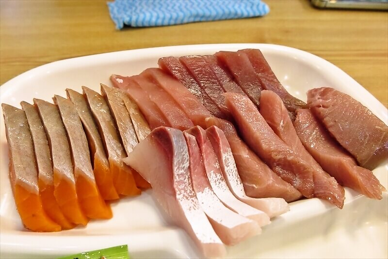 神奈川県『刺身食べ放題 漁港食堂 秦野店』料理写真3