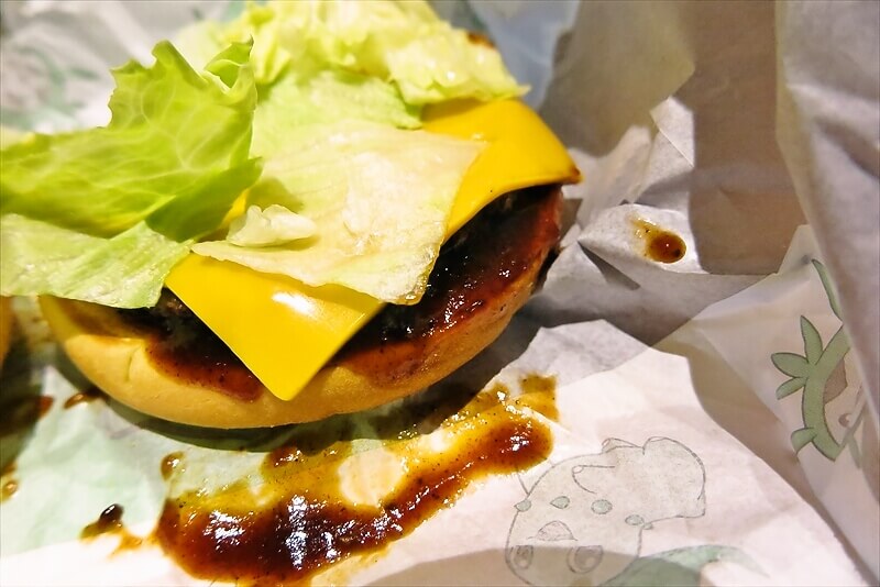 『マクドナルド』ポケモン30周年バーガー『タルタルデミ肉厚ビーフ』ハンバーガー10